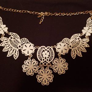 Statement Necklace cream color